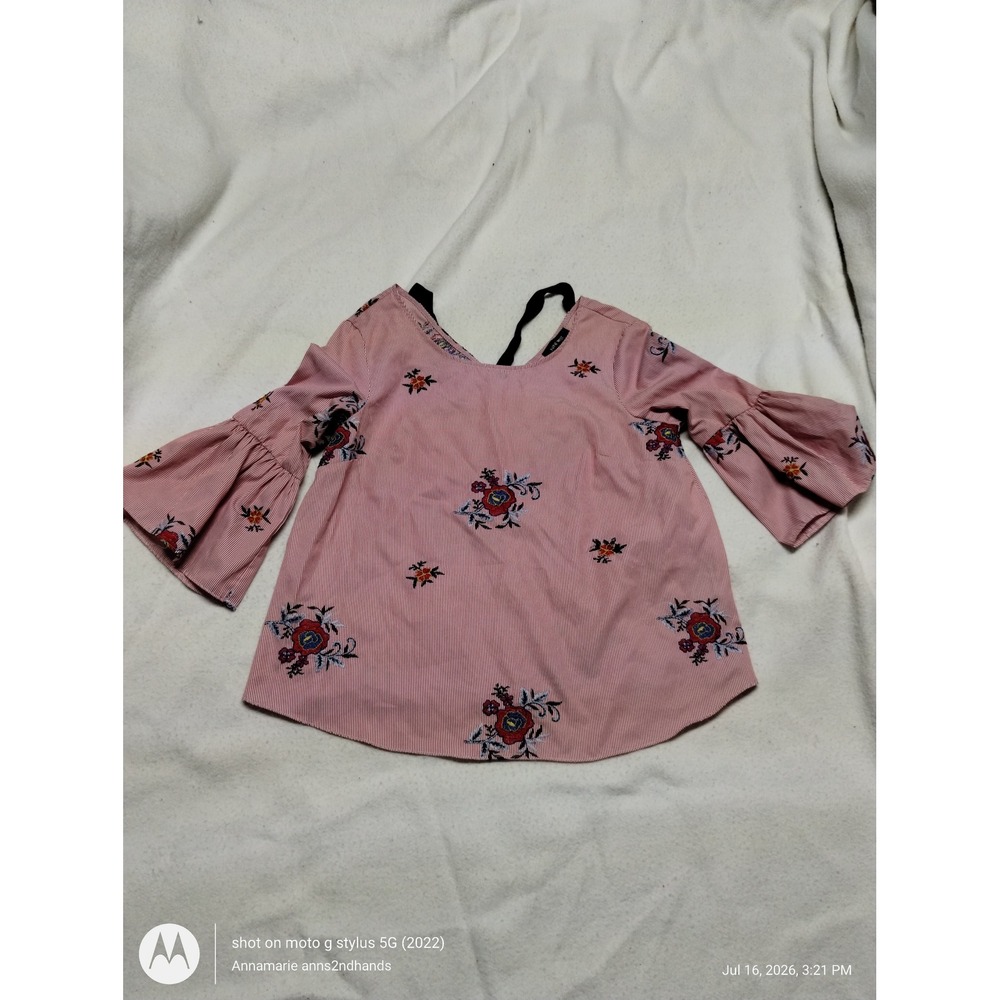 Nine West Medium Pink Embroidered Floral Bell Sleeve Striped Blouse Boho Top - Picture 9 of 11